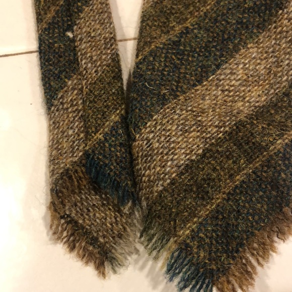 EUC vtg Pringle of Scotland Shetland tie - Picture 5 of 9